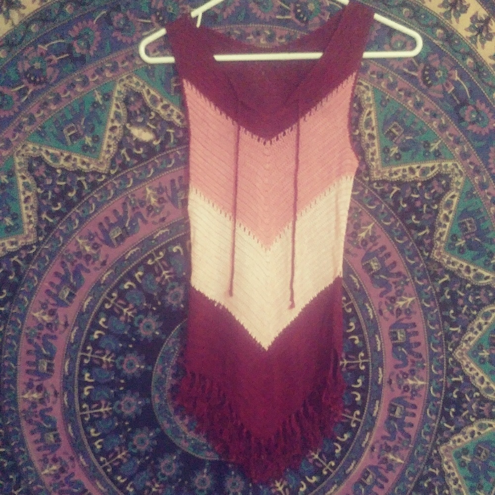 Adorable XS Boho Fringe Bottom Tunic